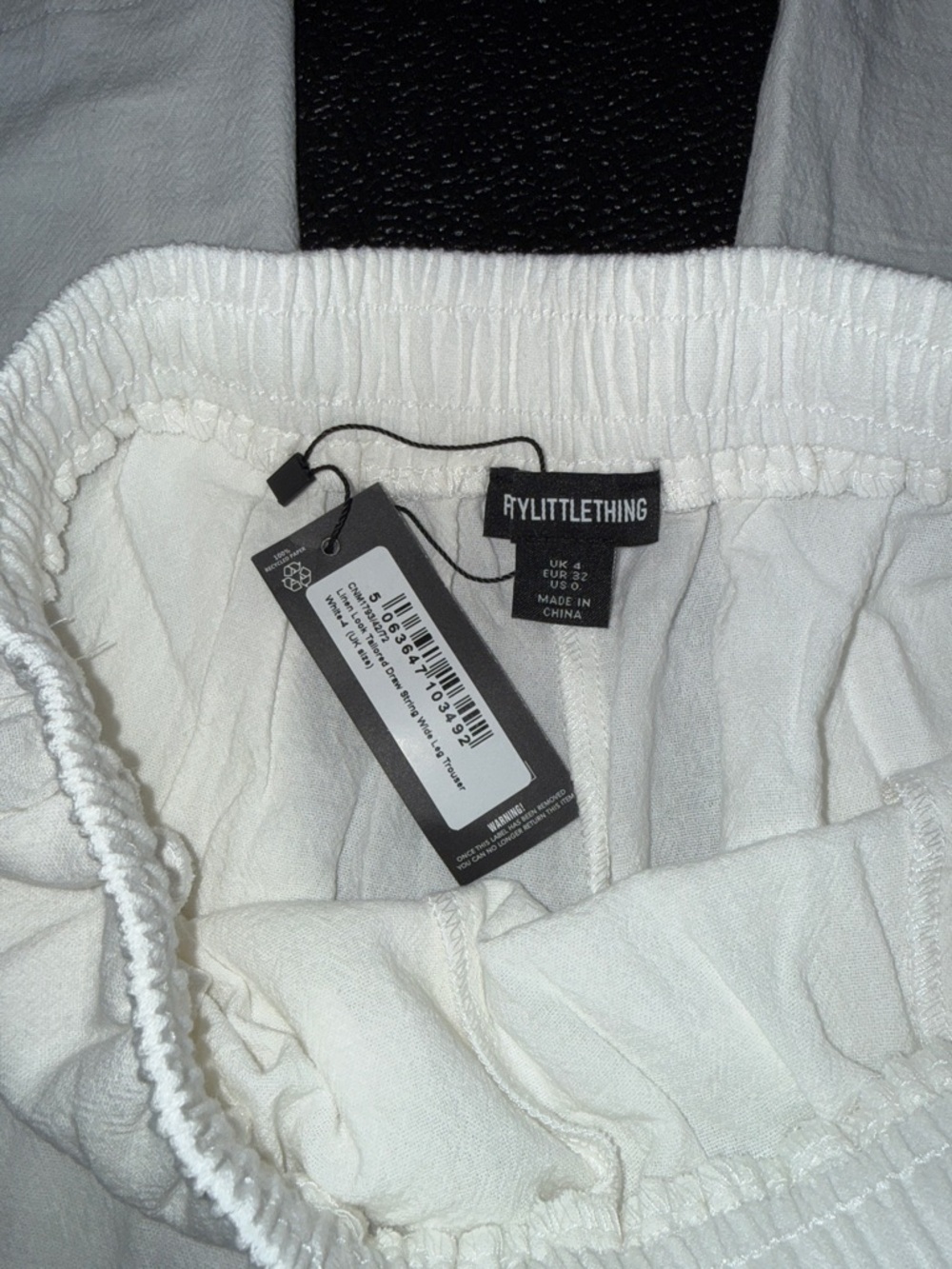 PrettyLittleThing White Linen Look Tailored Draw String Wide Leg Trouser - Picture 3 of 4